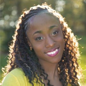 Meet your Posher, Alaycia